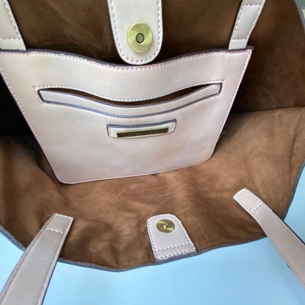 Street Level brand vegan dusty pink laser-cut bag - Picture 2 of 6